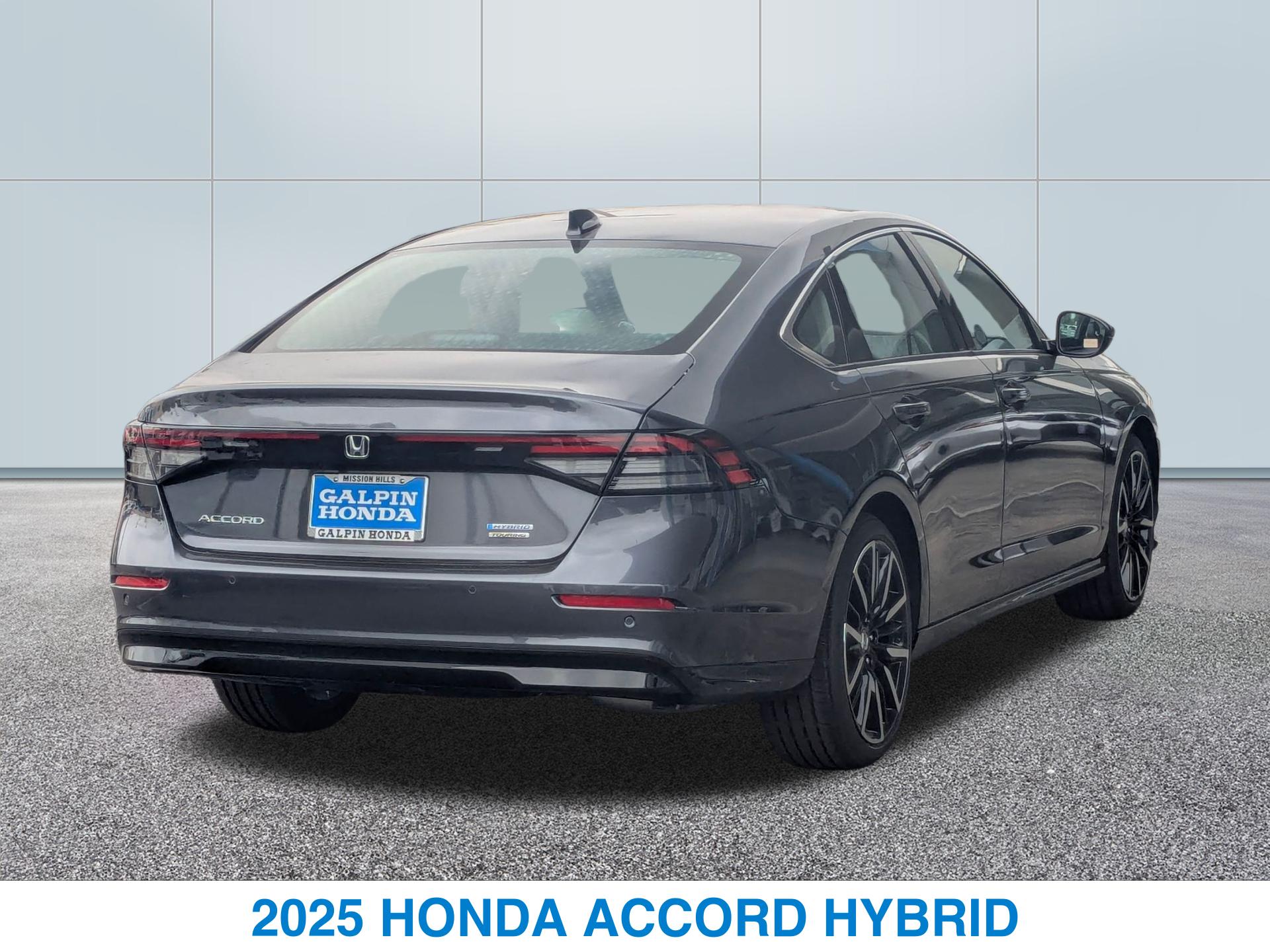 2025 Honda Accord Hybrid Touring photo 8