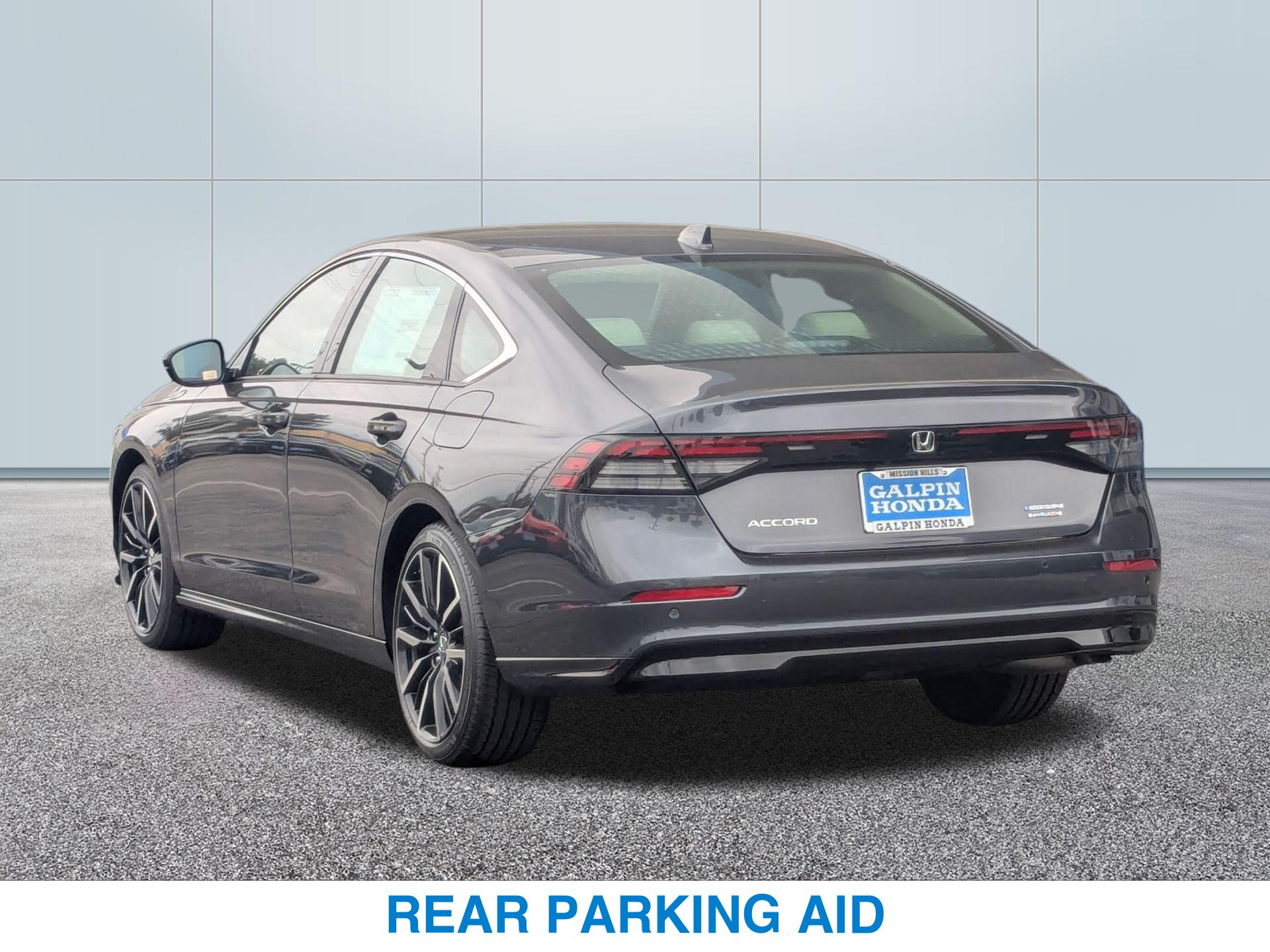 2025 Honda Accord Hybrid Touring photo 10