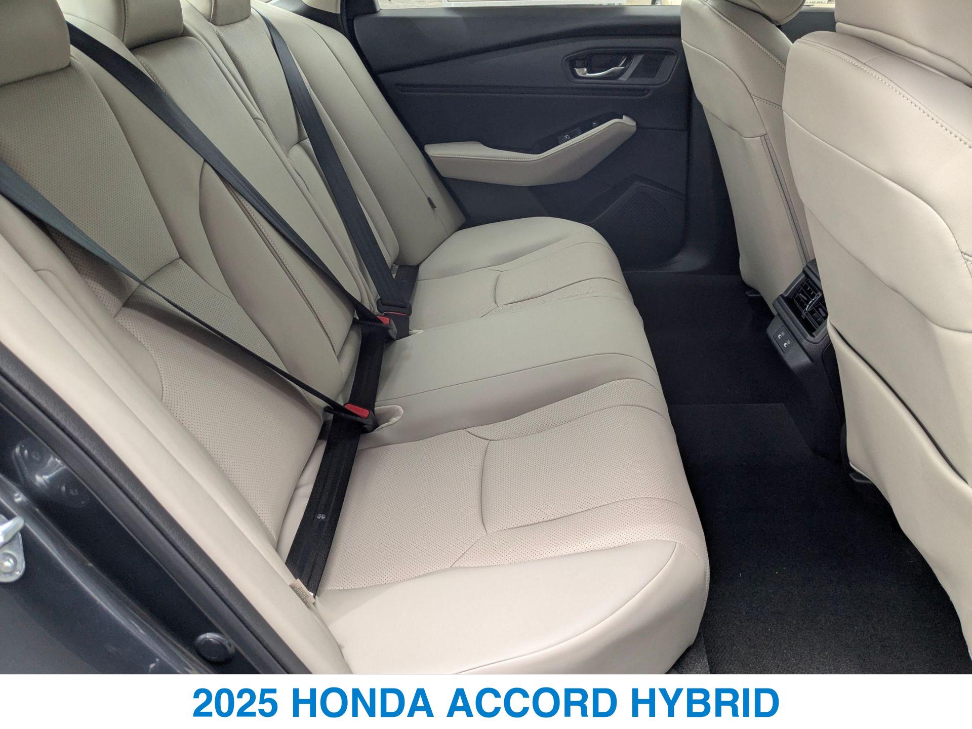 2025 Honda Accord Hybrid Touring photo 23