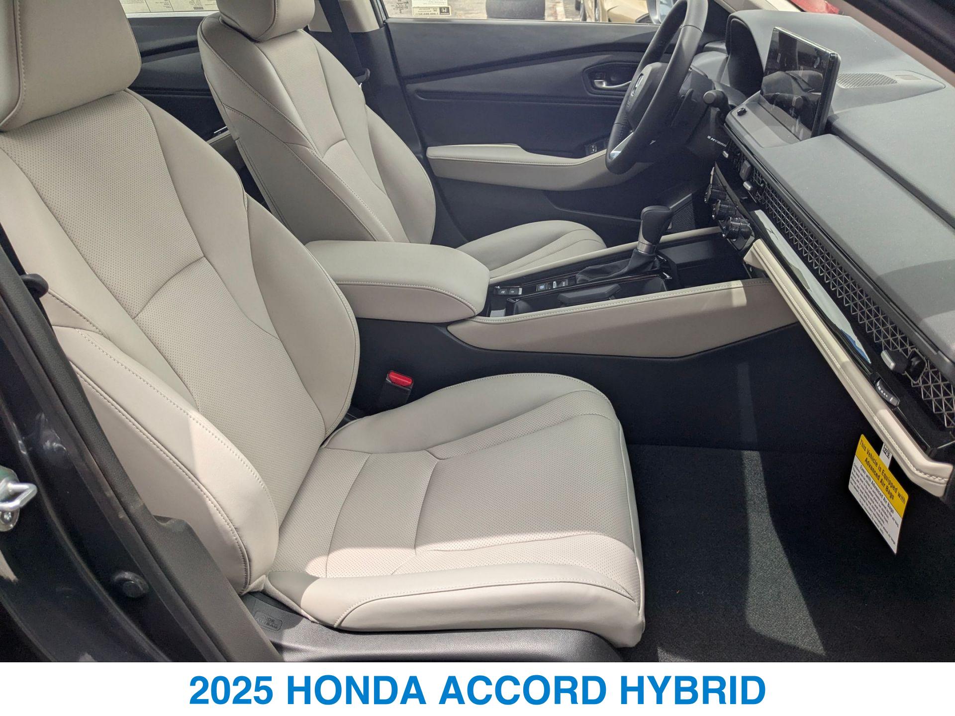 2025 Honda Accord Hybrid Touring photo 24