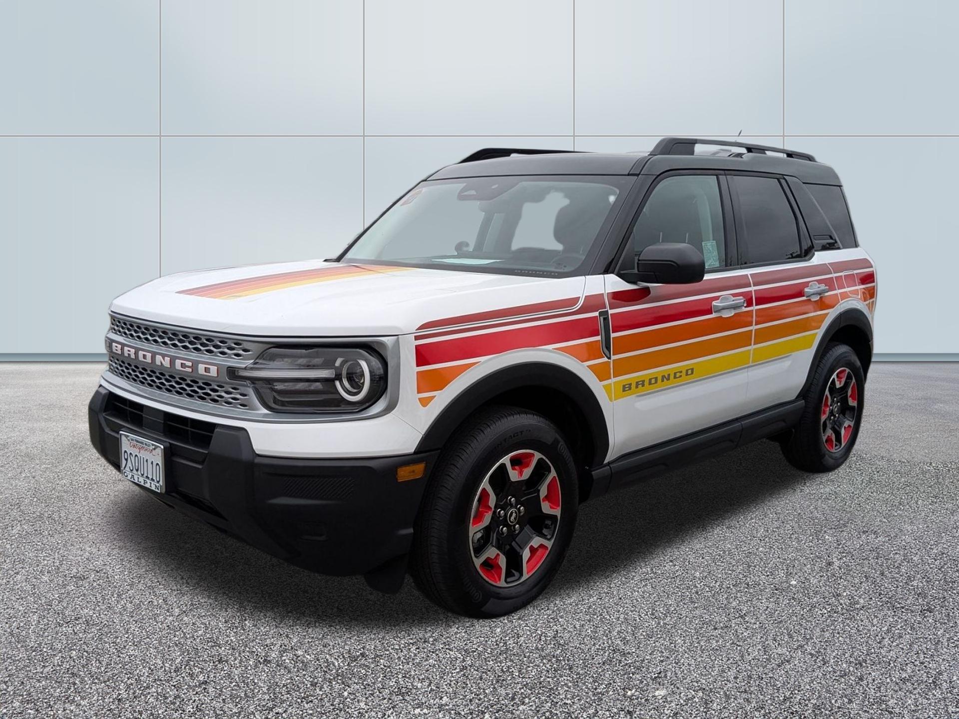 2025 Lincoln Nautilus Lightning Lariat photo 2
