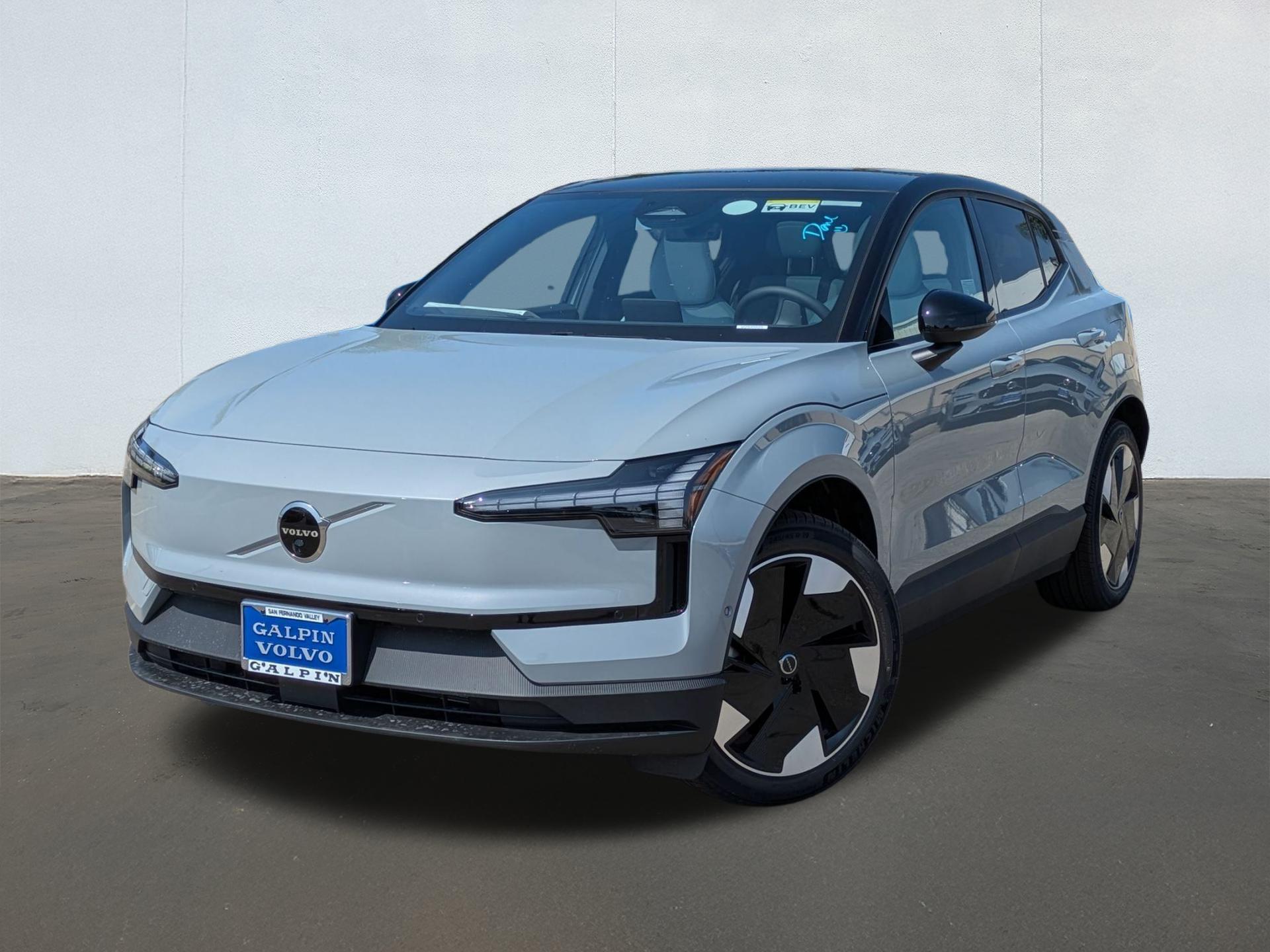 2025 Volvo EX30 Ultra photo 5