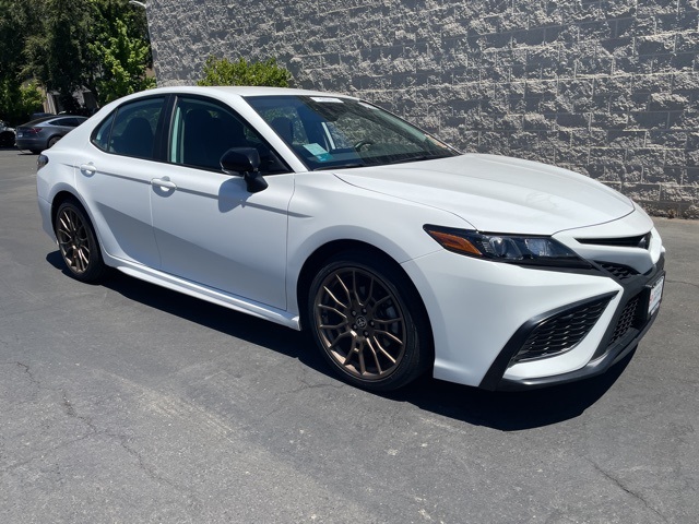 2023 Toyota Camry SE Nightshade