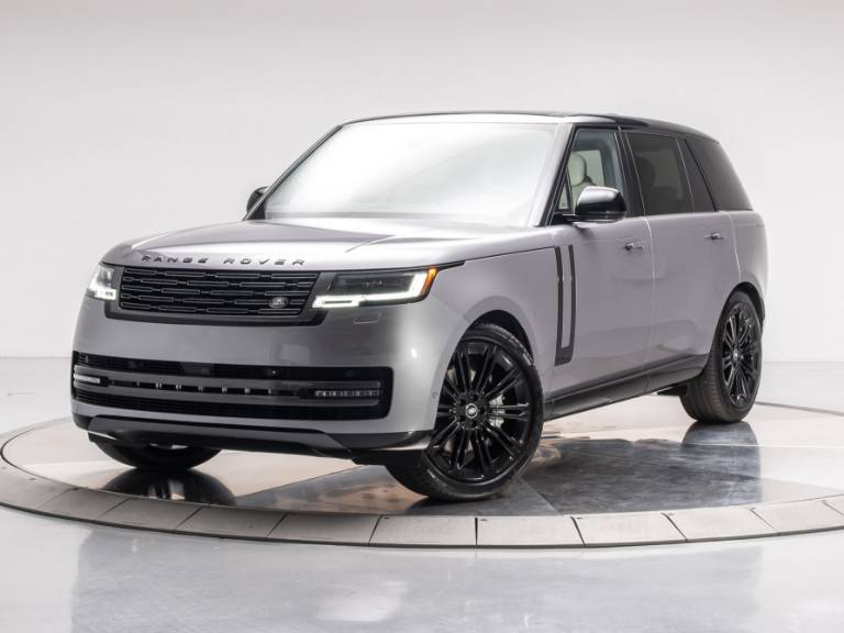 2025 Land Rover Range Rover P530 SE 7 Seat
