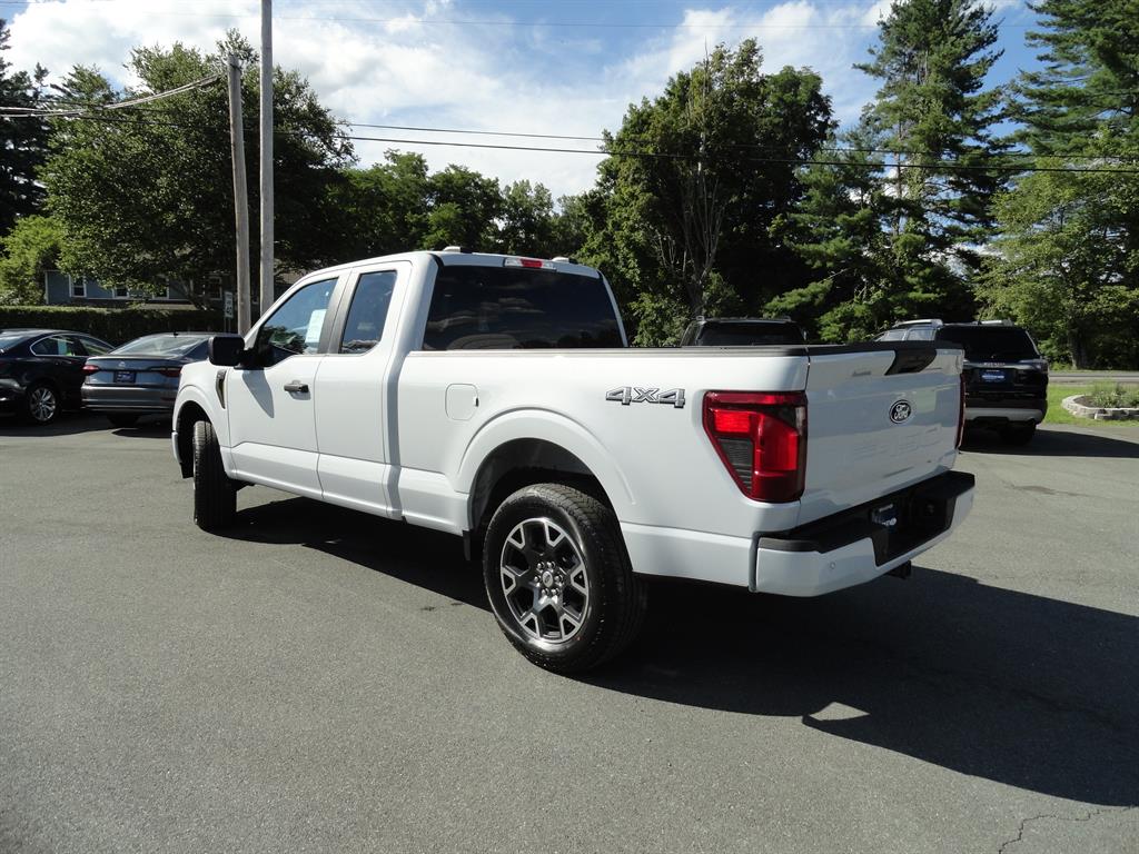 2025 Ford F-150 STX photo 7