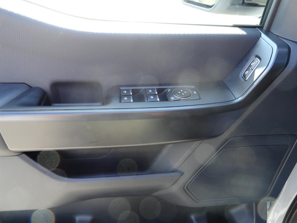 2025 Ford F-150 STX photo 10