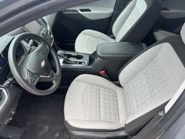 2023 Chevrolet Equinox LT photo 14
