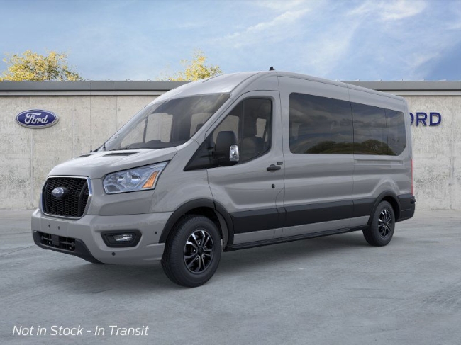 2025 Ford Transit Passenger Wagon XLT