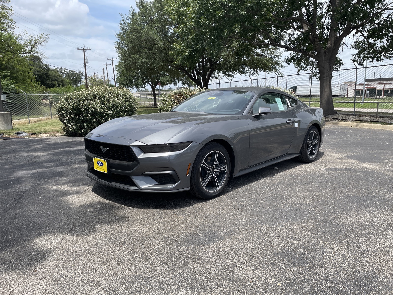 2025 Ford Mustang EcoBoost's photo