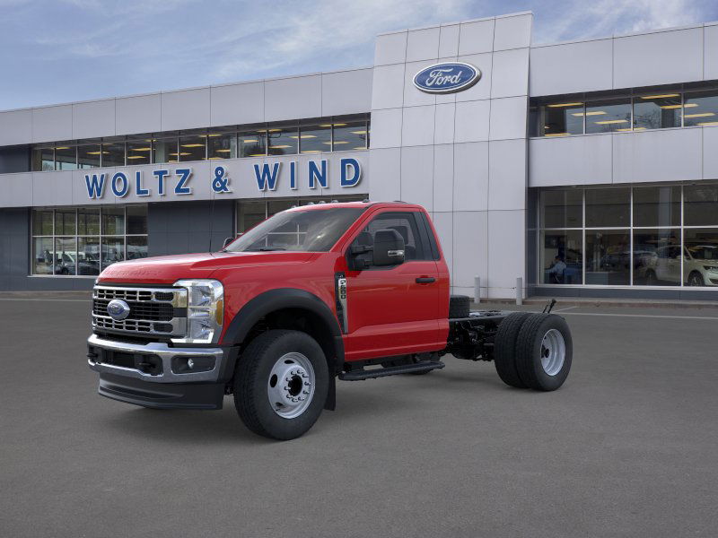 2025 Ford Super Duty F-600 DRW XL