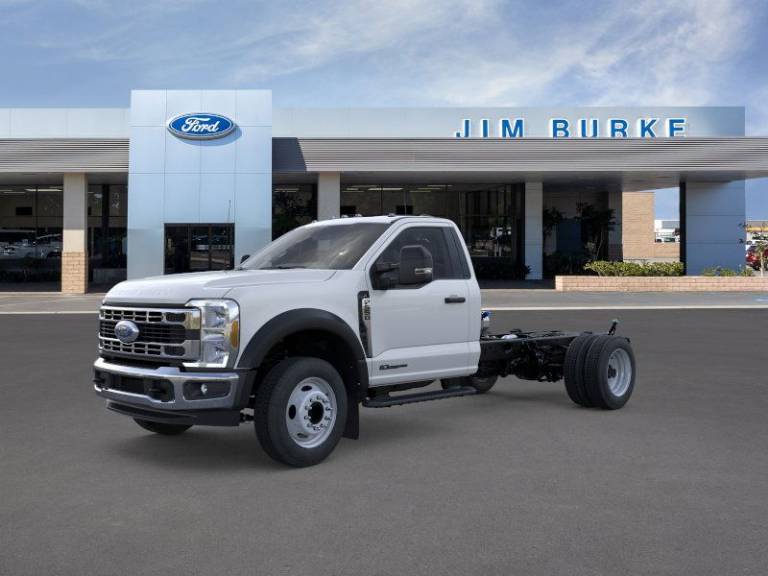 2025 Ford Super Duty F-550 DRW XL