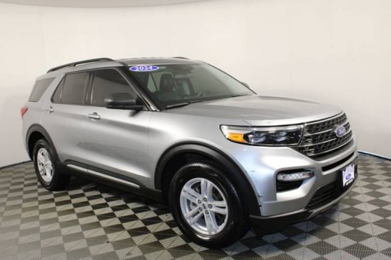 2024 Ford Explorer XLT