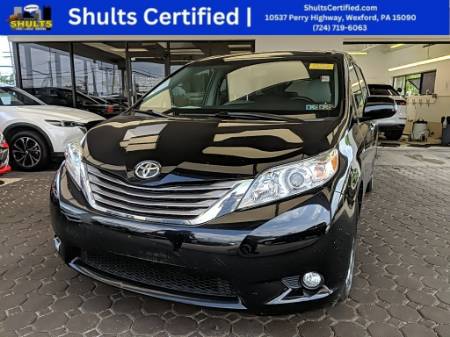 2016 Toyota Sienna XLE