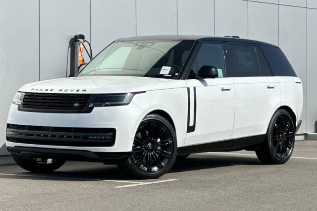 2025 Land Rover Range Rover SE