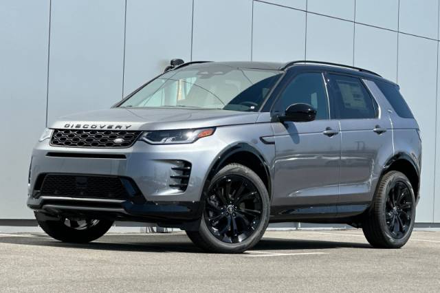 2025 Land Rover Discovery Sport SE