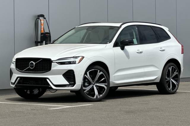 2025 Volvo XC60