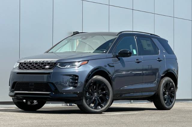 2025 Land Rover Discovery Sport SE