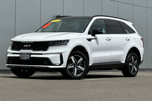 2022 Kia Sorento EX