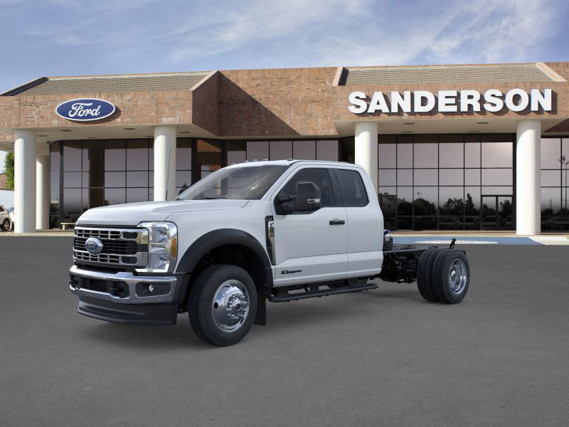 2025 Ford F-550 XL photo 2