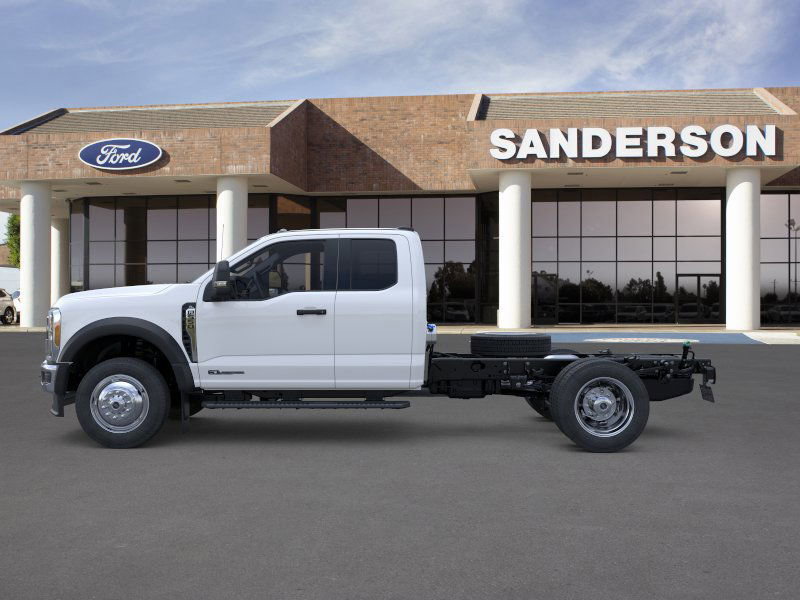 2025 Ford F-550 XL photo 4