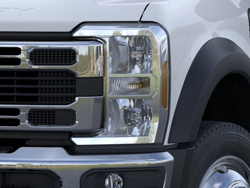 2025 Ford F-550 XL photo 16