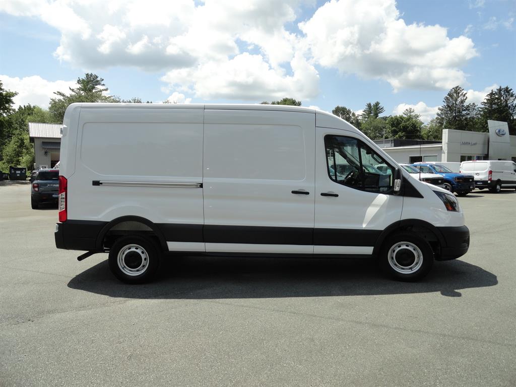 2025 Ford Transit Cargo Van photo 3