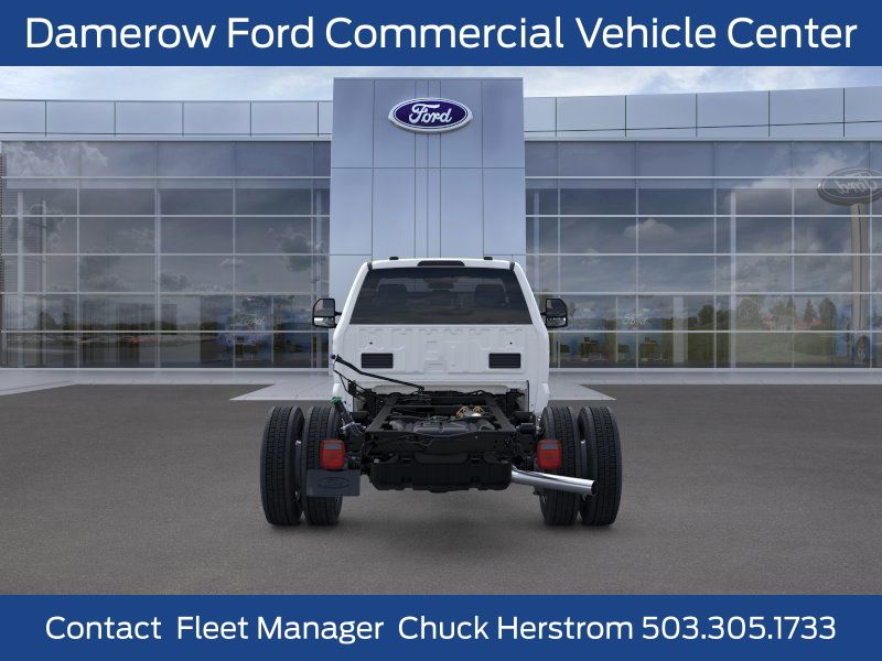 2025 Ford F-550 photo 3