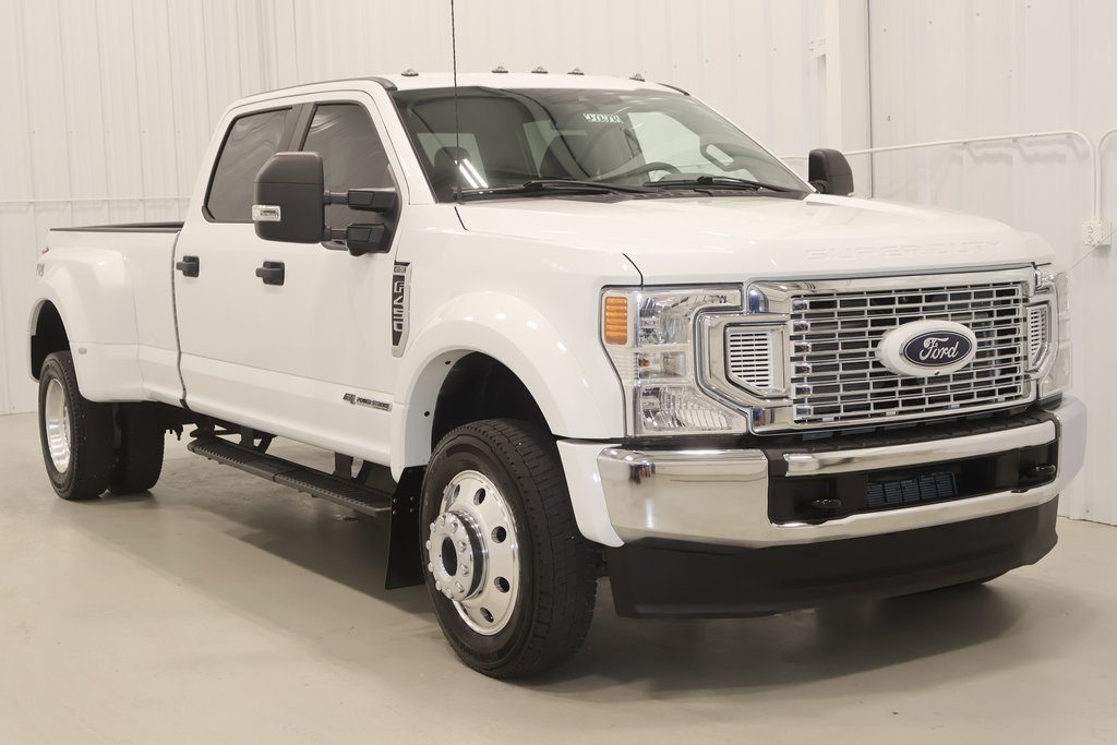 2022 Ford F-450 photo 3