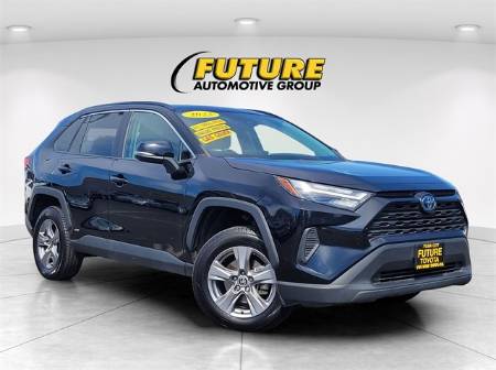 2022 Toyota RAV4 Hybrid XLE