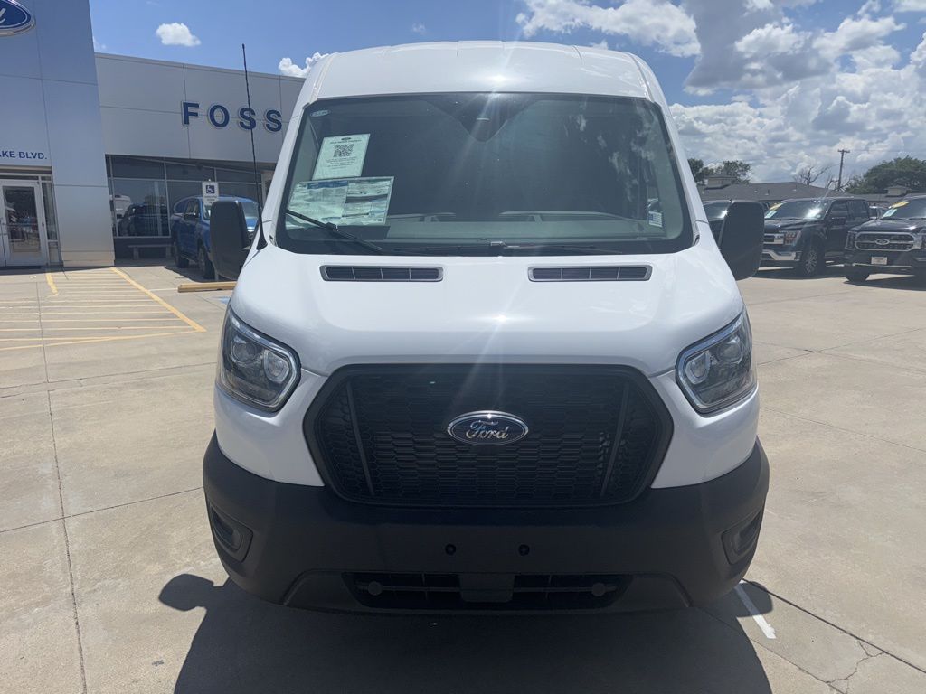 2025 Ford Transit photo 2