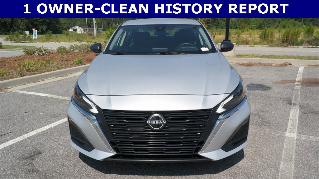 2024 Nissan Altima 2.5 SV photo 3