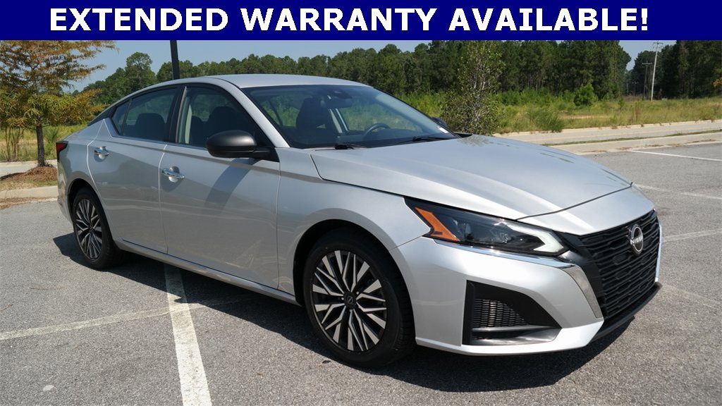2024 Nissan Altima 2.5 SV photo 4