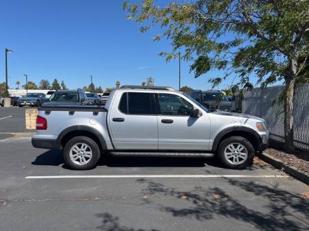 2010 Ford Explorer Sport Trac XLT