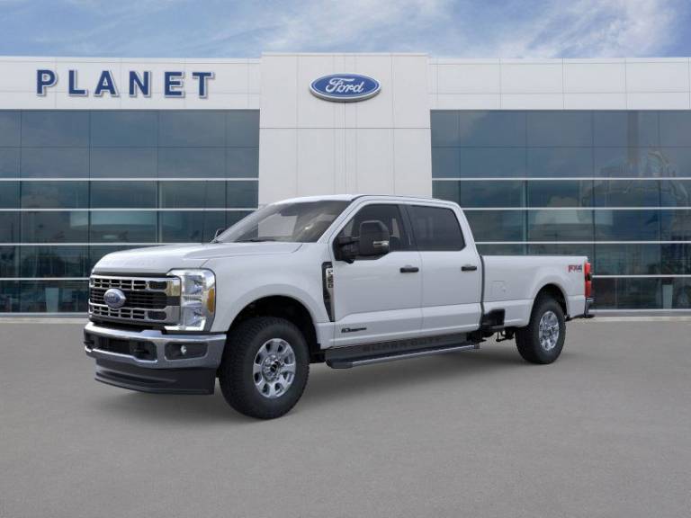 2025 Ford Super Duty F-350 SRW XLT 4WD Crew Cab 6.75' Box