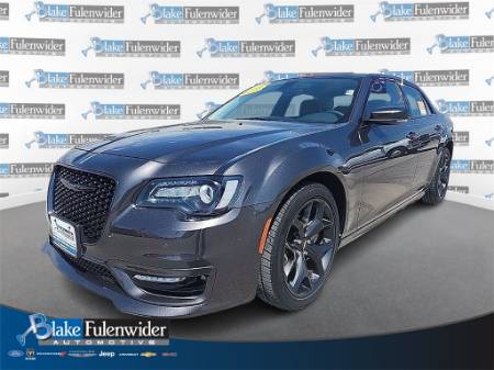 2023 Chrysler 300 Touring