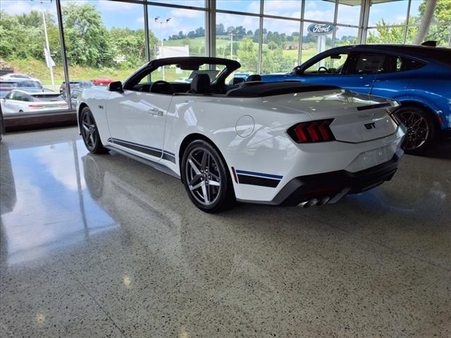 2025 Ford Mustang GT Premium Convertible photo 3