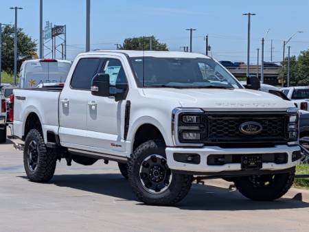 2025 Ford Super Duty F-350 SRW LARIAT