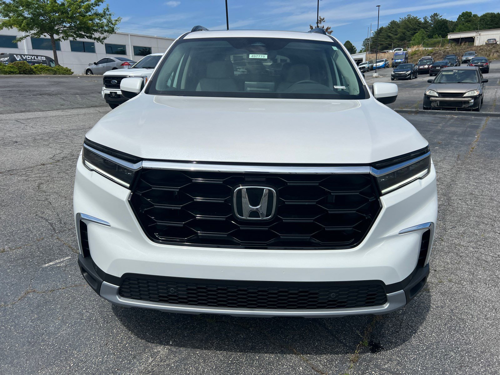 2025 Honda Pilot Touring photo 2