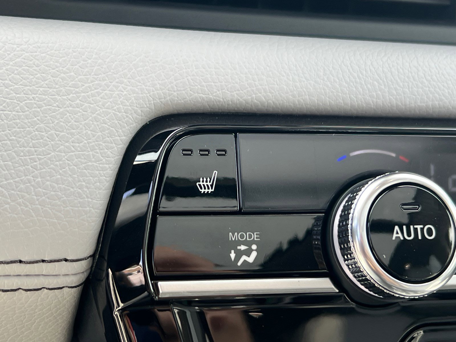 2025 Honda Pilot Touring photo 24