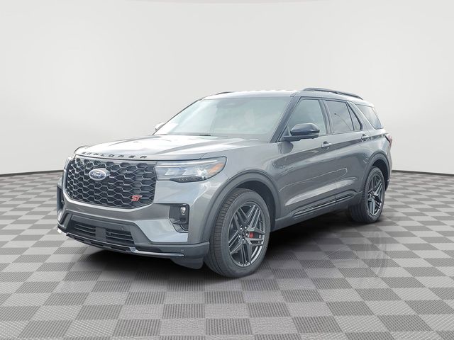 2025 Ford Explorer ST photo 2