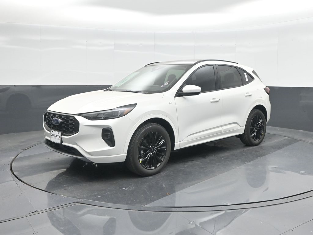 2025 Ford Escape ST-Line Elite photo 3