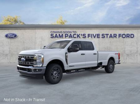 2025 Ford Super Duty F-350 SRW XLT