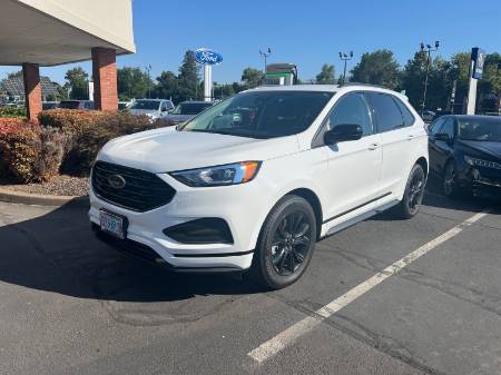 2023 Ford Edge SE