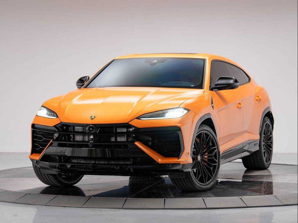 2025 Lamborghini Urus SE