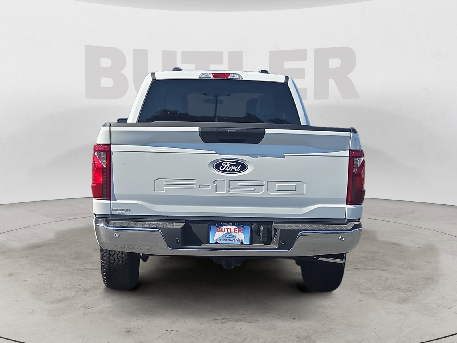 2025 Ford F-150 XLT photo 3