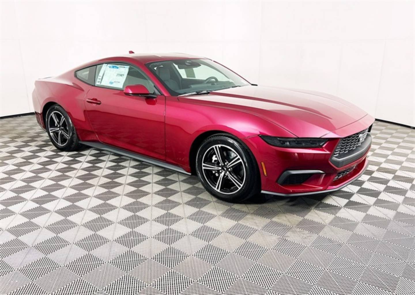 2025 Ford Mustang EcoBoost's photo