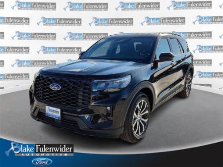 2025 Ford Explorer ST-Line