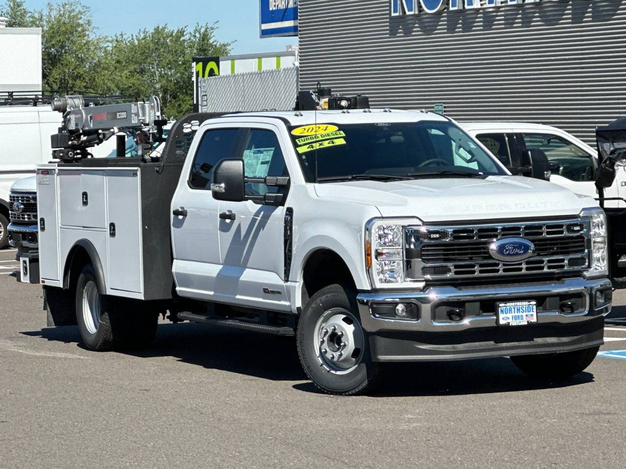 2024 Ford F-350 Super Duty Chassis Cab XL - Photo 8