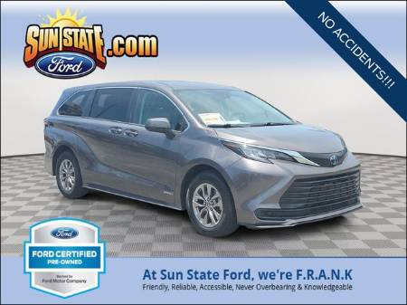2021 Toyota Sienna LE