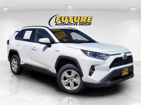 2021 Toyota RAV4 Hybrid XLE